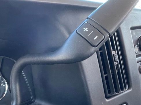 Used 2015 Chevrolet Express 2500 Work Van image 24