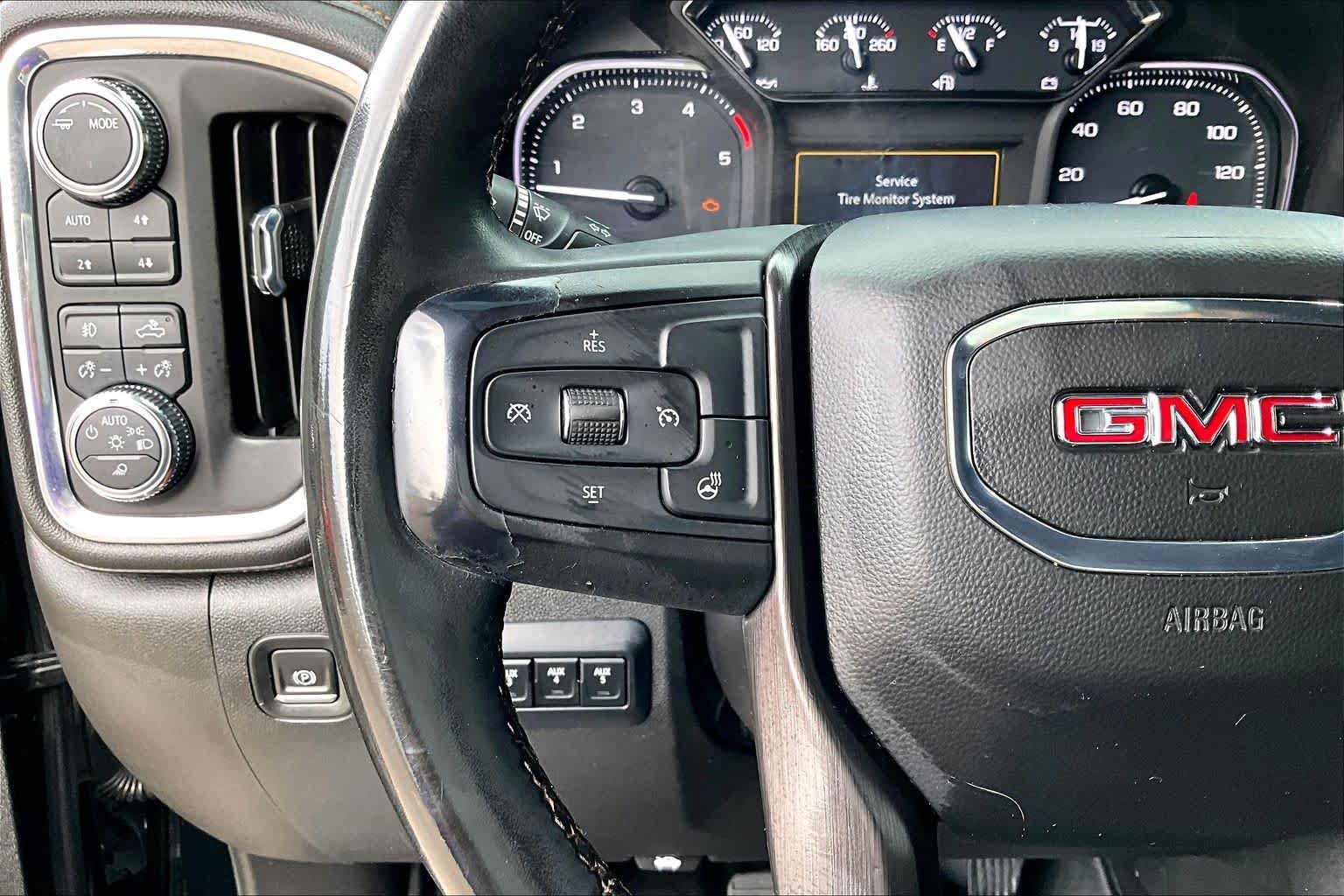 Used 2023 GMC Sierra 2500 AT4 AWD/4WD image 25