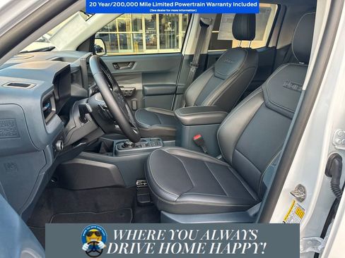 New 2025 Ford Maverick Lobo image 7