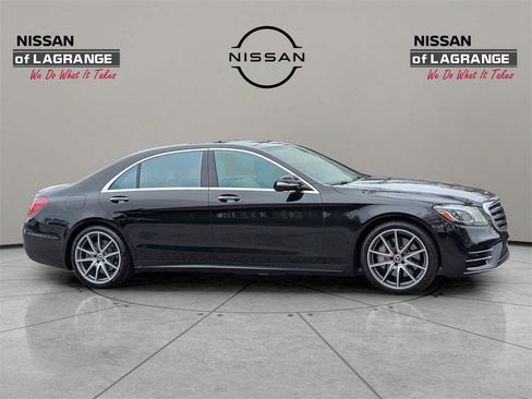 Used 2019 Mercedes-Benz S 560 Sedan image 36