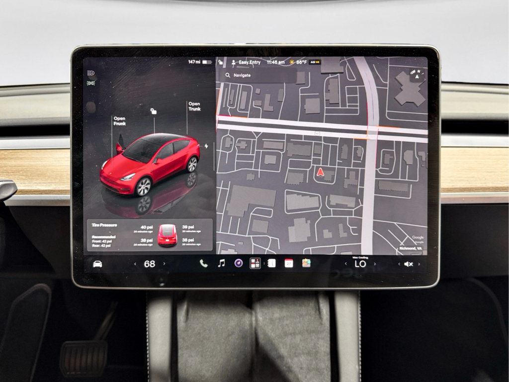 Used 2024 Tesla Model Y Long Range AWD/4WD image 8