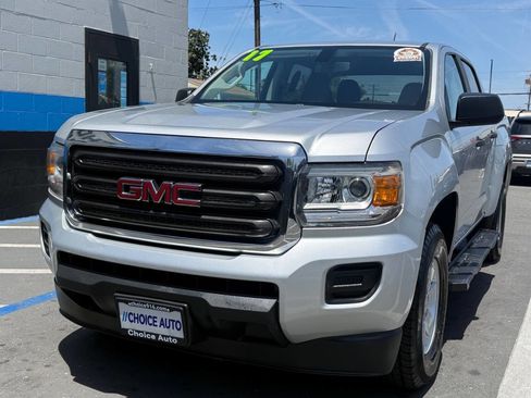 Used 2017 GMC Canyon 2WD Crew Cab w/ Convenience Package image 20