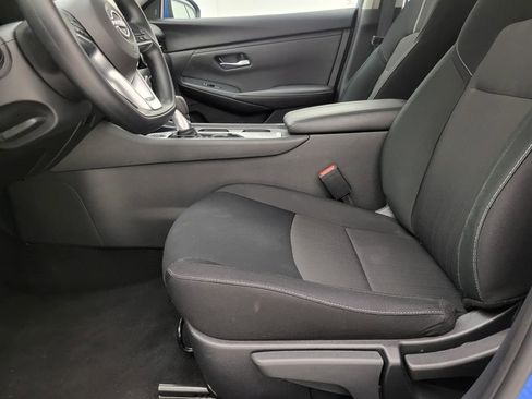 Used 2025 Nissan Sentra SV image 21