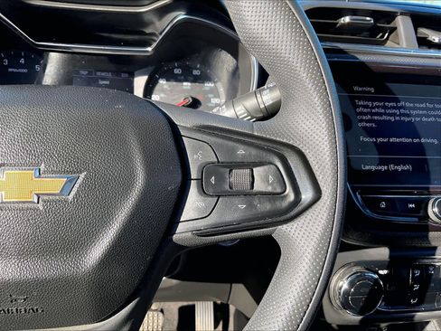 Used 2023 Chevrolet TrailBlazer LT w/ Convenience Package image 21