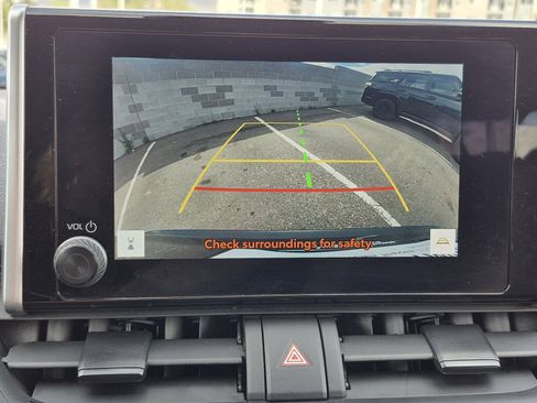 Used 2025 Toyota RAV4 XLE image 34