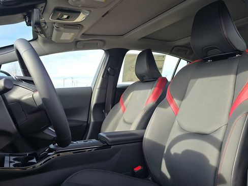 New 2025 Toyota Prius XSE Premium image 21