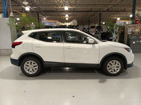 Used 2019 Nissan Rogue Sport S AWD/4WD image 7
