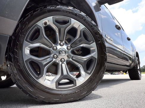 Used 2020 RAM 1500 Limited AWD/4WD image 25