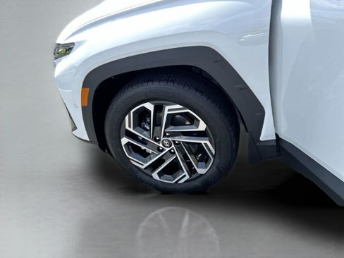New 2026 Hyundai Tucson Limited FWD image 15