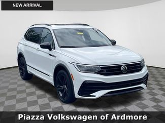 Used 2024 Volkswagen Tiguan SE R-Line AWD/4WD video 1