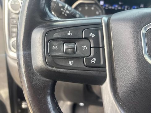 Used 2022 GMC Sierra 3500 Denali w/ Denali Ultimate Package AWD/4WD image 14
