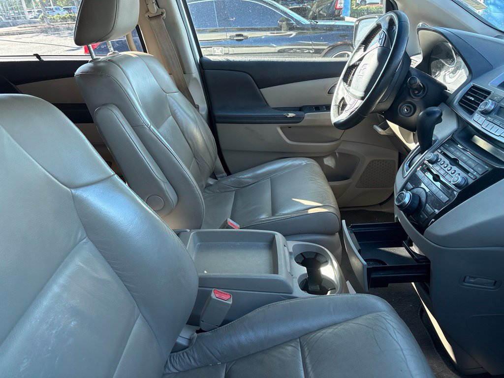Used 2012 Honda Odyssey Touring image 3