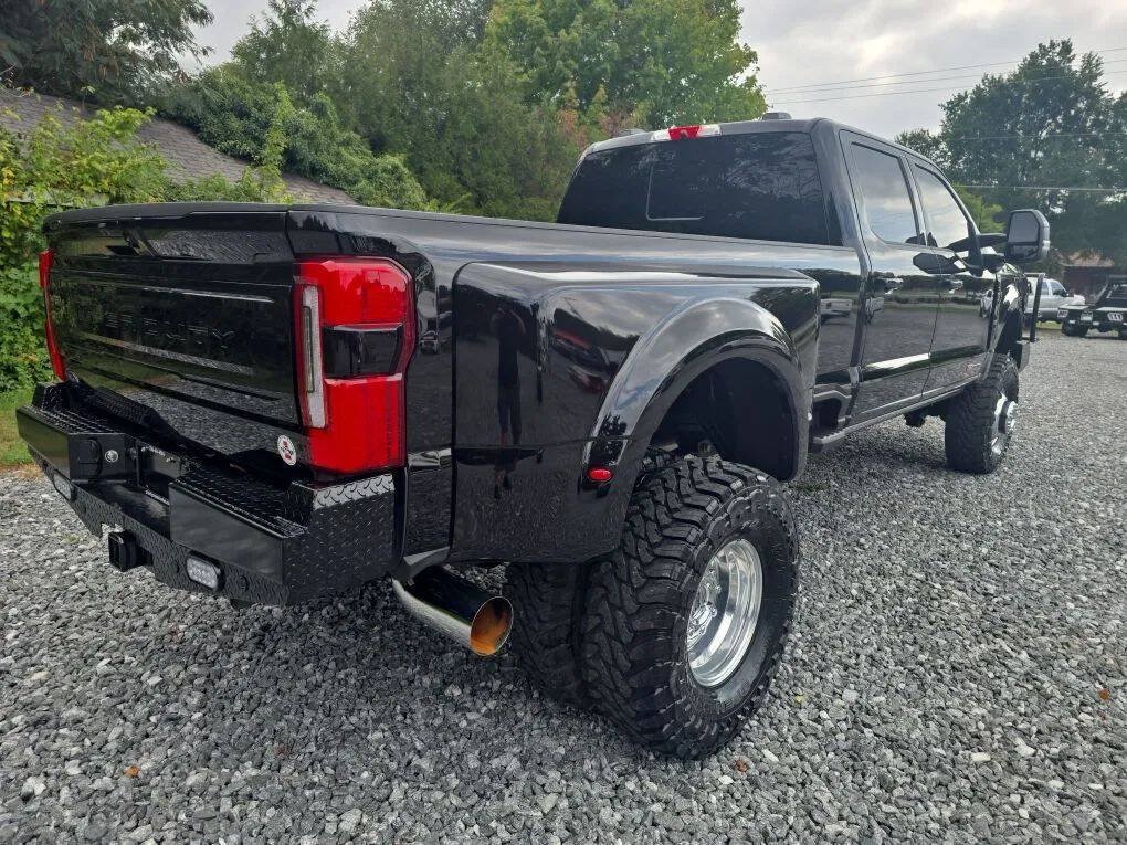 Used 2026 Ford F350 Platinum AWD/4WD image 7