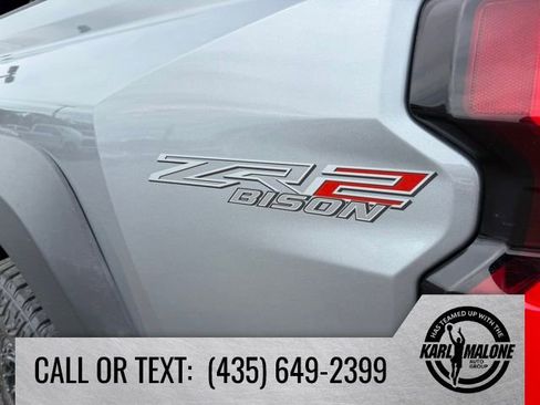 Used 2025 Chevrolet Colorado ZR2 w/ ZR2 Bison Edition AWD/4WD image 12