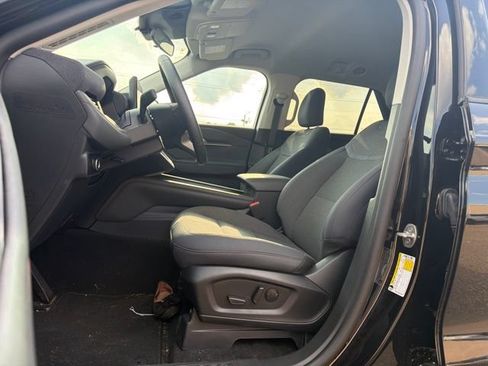 Used 2025 Ford Explorer Active RWD image 7