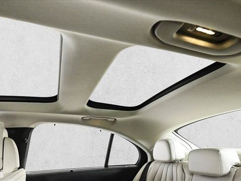 New 2026 Mercedes-Benz E 450 4MATIC Sedan image 21