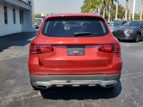 Used 2021 Mercedes-Benz GLC 300 GLC 300 SUV image 5