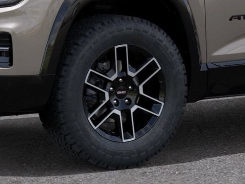 New 2026 GMC Terrain AT4 AWD/4WD image 9