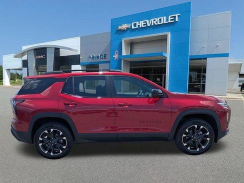 New 2026 Chevrolet Equinox RS w/ Convenience Package III FWD image 3