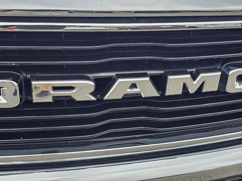 Used 2020 RAM 1500 Big Horn image 3