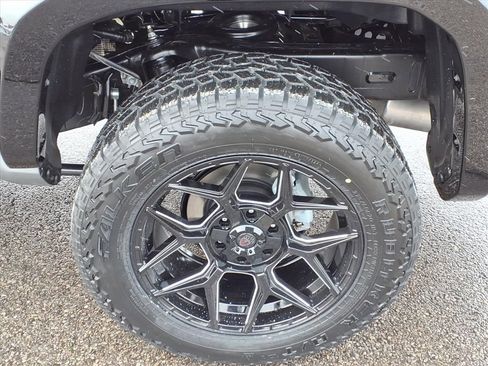 New 2026 Toyota Tacoma SR5 image 11