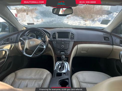 Used 2013 Buick Regal Premium image 16