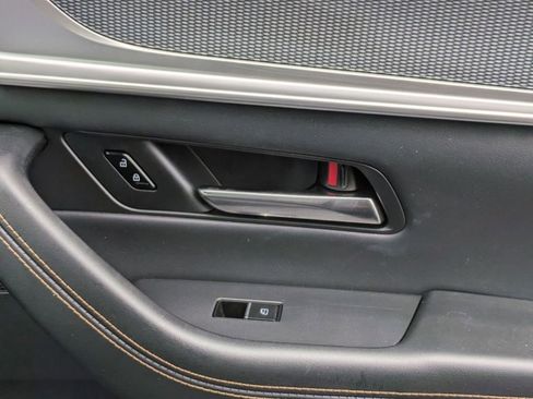 Used 2025 MAZDA CX-90 3.3 Turbo w/ Preferred Package image 34