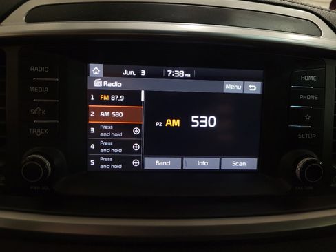 Used 2020 Kia Sorento S AWD/4WD image 25