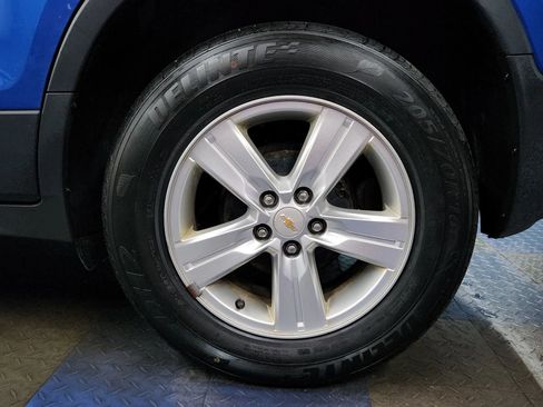 Used 2016 Chevrolet Trax LT w/ LT Convenience Package image 59