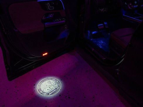 Certified 2025 Mercedes-Benz GLA 35 AMG 4MATIC image 11