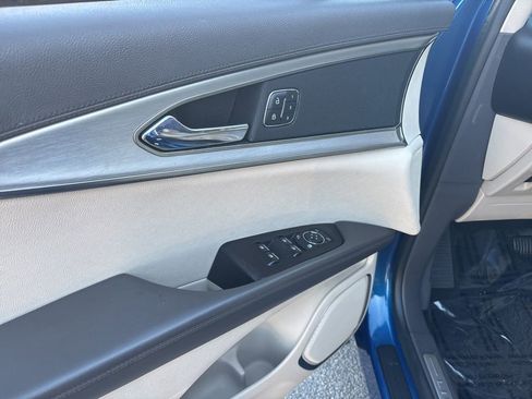 Used 2020 Lincoln Nautilus FWD image 12