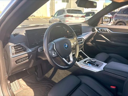 Used 2024 BMW i4 eDrive40 w/ Premium Package RWD image 17