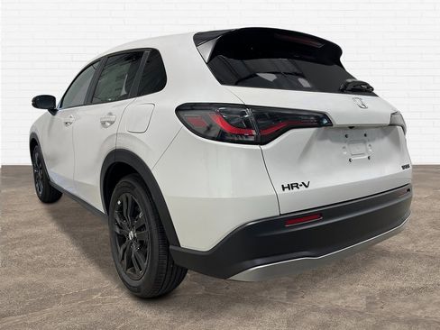 New 2026 Honda HR-V Sport image 4