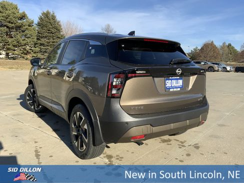 New 2026 Nissan Kicks SV w/ SV Premium Package image 3