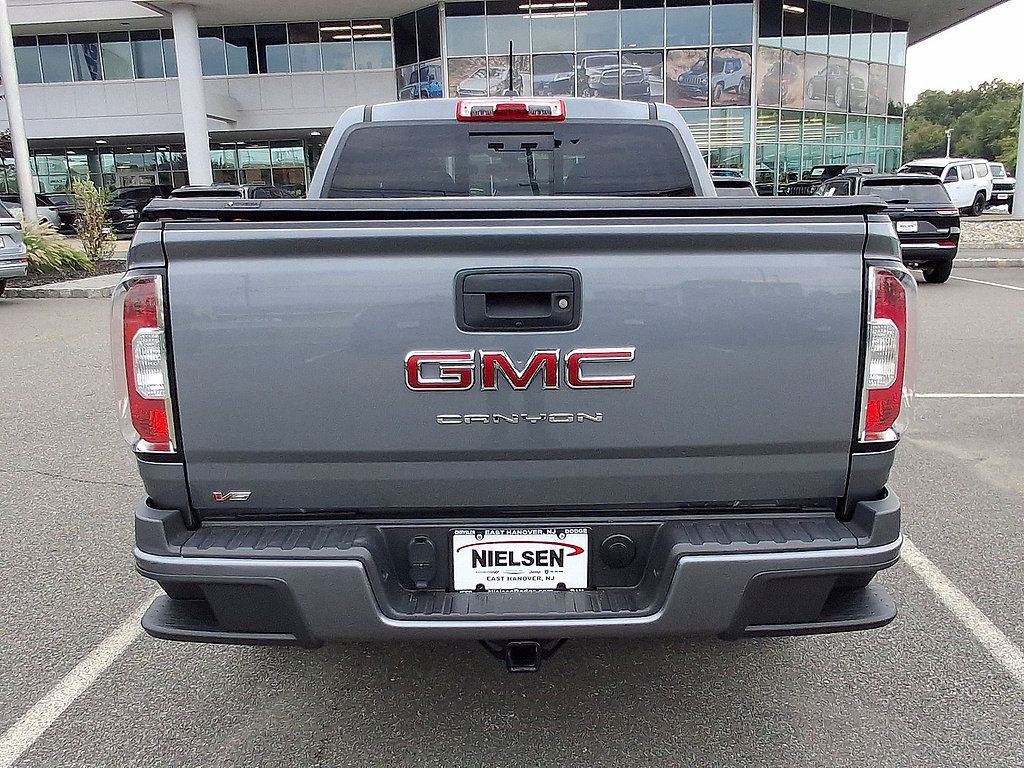 Used 2022 GMC Canyon Elevation w/ Elevation Premium Package AWD/4WD image 29