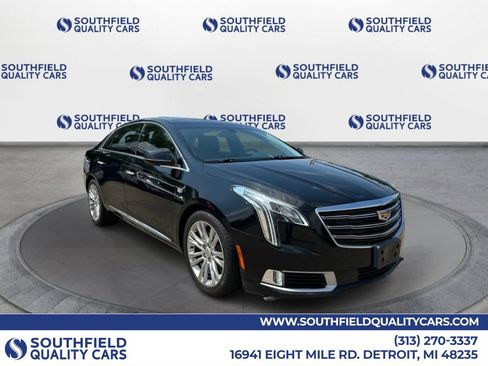 Used 2018 Cadillac XTS Luxury image 1
