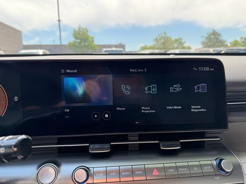 Used 2024 Hyundai Kona SEL AWD/4WD image 18
