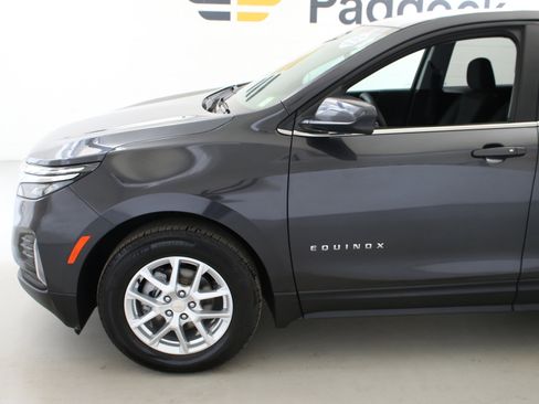 Used 2023 Chevrolet Equinox LT image 5