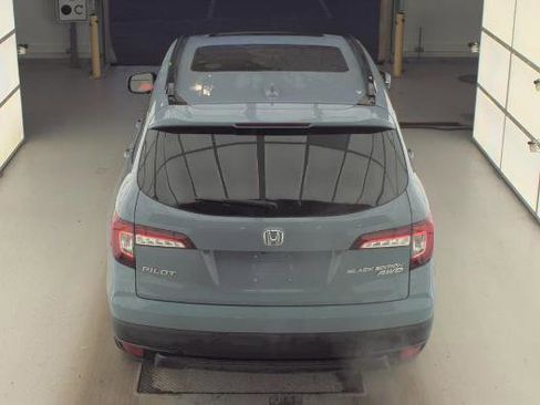 Used 2022 Honda Pilot Black Edition image 5