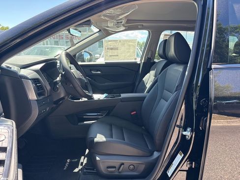 New 2026 Nissan Rogue Dark Armor AWD/4WD image 14