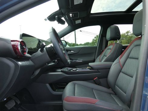 Certified 2025 Chevrolet Equinox RS w/ Safety and Technology Package AWD/4WD image 23
