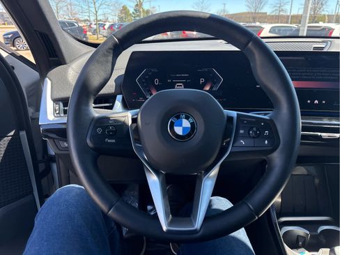 Used 2026 BMW X2 xDrive28i AWD/4WD image 12