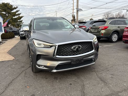 Used 2021 INFINITI QX50 Luxe w/ Accent Package image 10