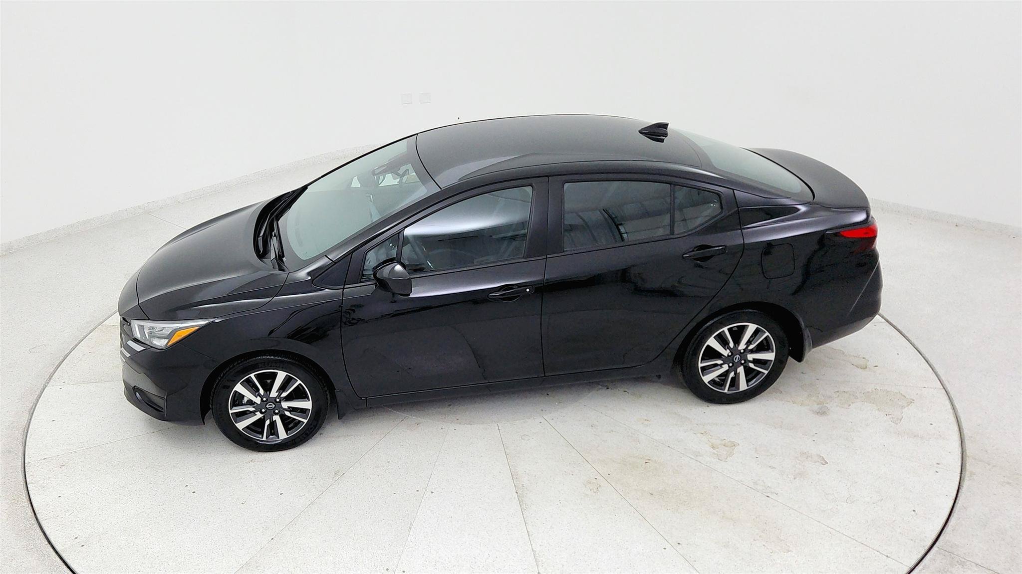 Used 2025 Nissan Versa SV w/ Trunk Package FWD image 33