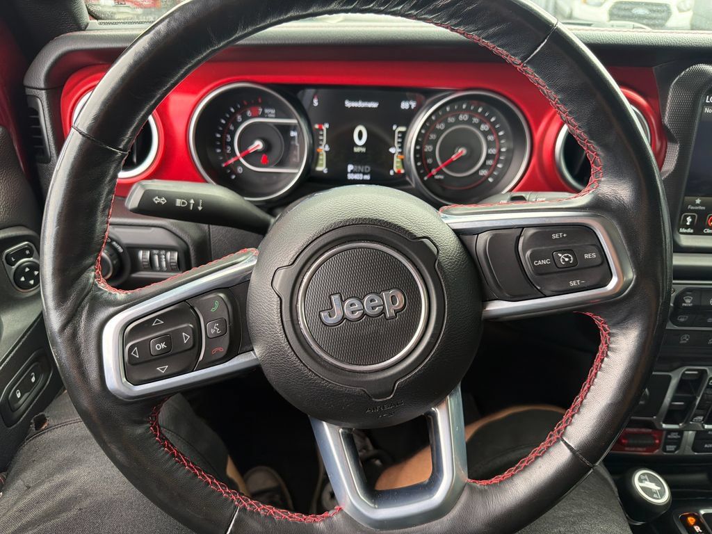 Used 2021 Jeep Wrangler Unlimited Rubicon w/ Dual Top Group AWD/4WD image 12