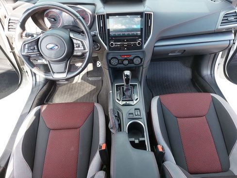 Used 2022 Subaru Impreza 2.0i Sport image 9