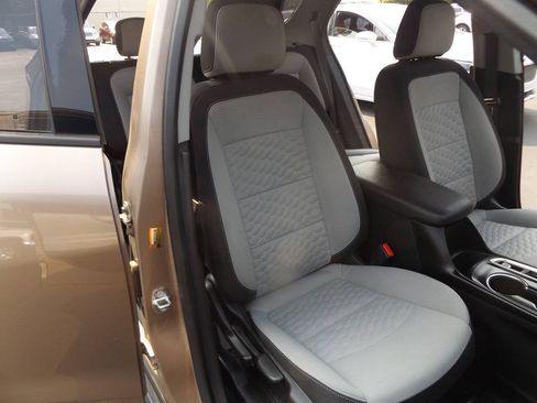 Used 2018 Chevrolet Equinox LS AWD/4WD image 21