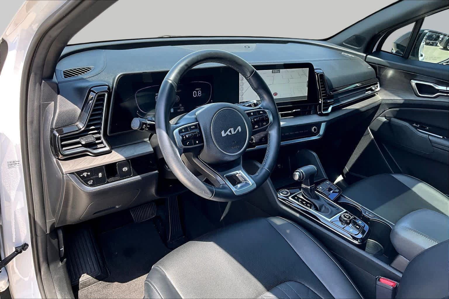 Used 2023 Kia Sportage X-Line w/ X-Line Premium Package AWD/4WD image 17
