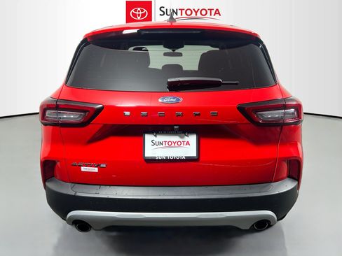 Used 2024 Ford Escape Active FWD image 5