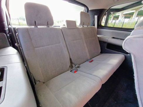 Used 2020 Toyota Sequoia SR5 RWD image 60